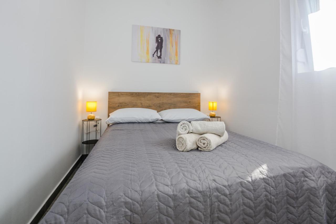 Lovely Apartment M&K In Peaceful Area - Ζαντάρ Εξωτερικό φωτογραφία